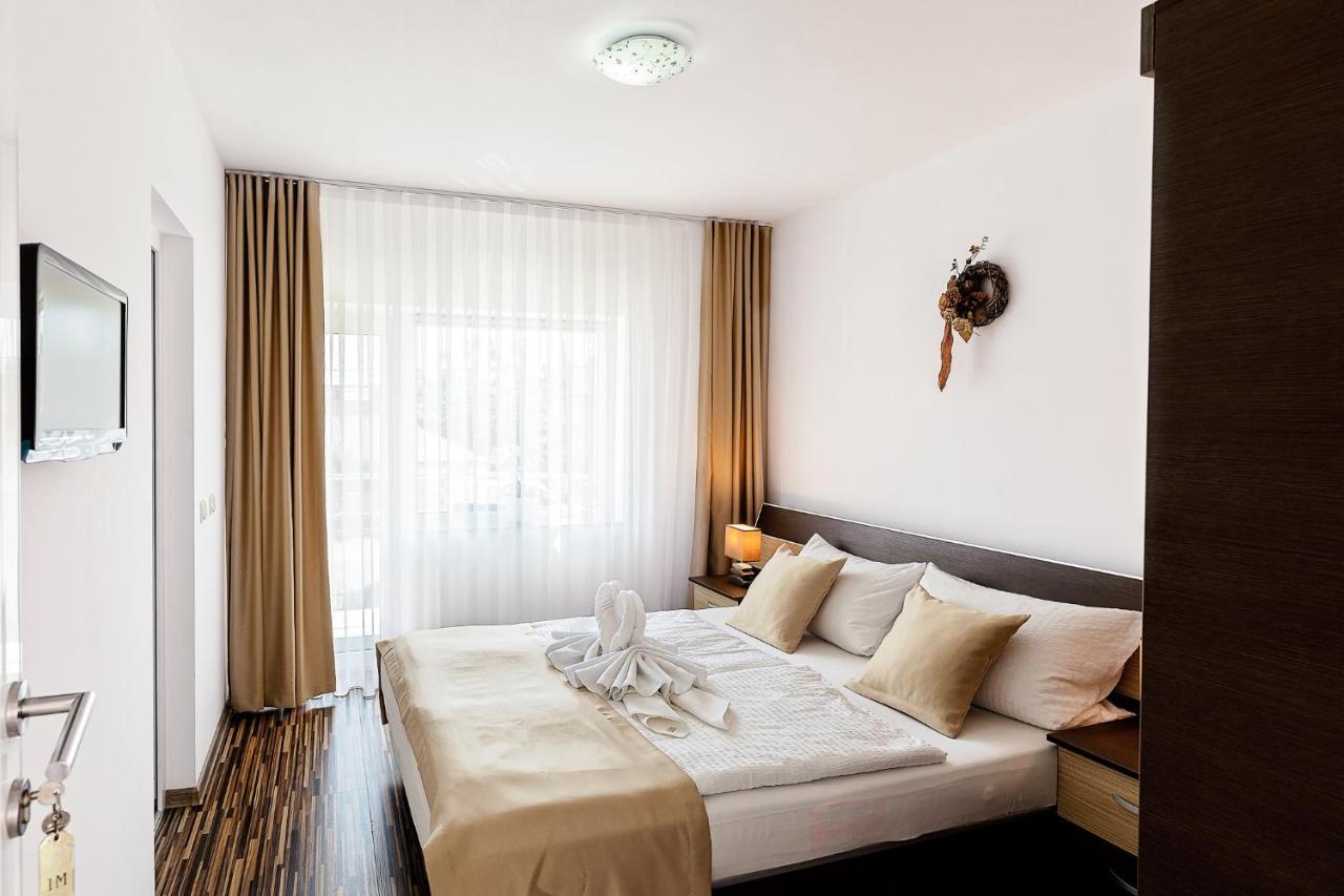 Vila Mosel Două Mai Kültér fotó
